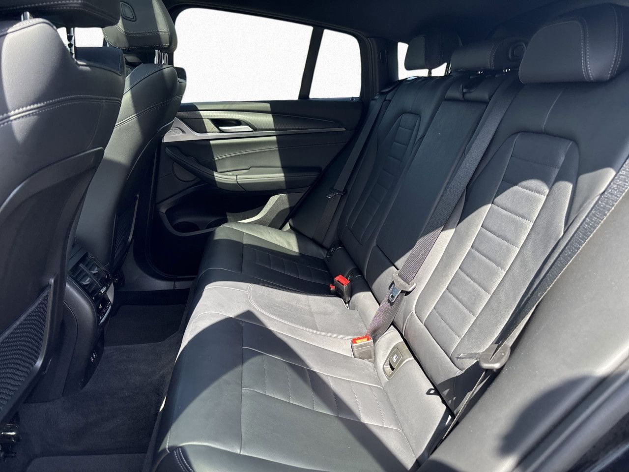 BMW X4 xDrive30d MSPORT Pano,AHK,Laser,H/K,Stop&Go