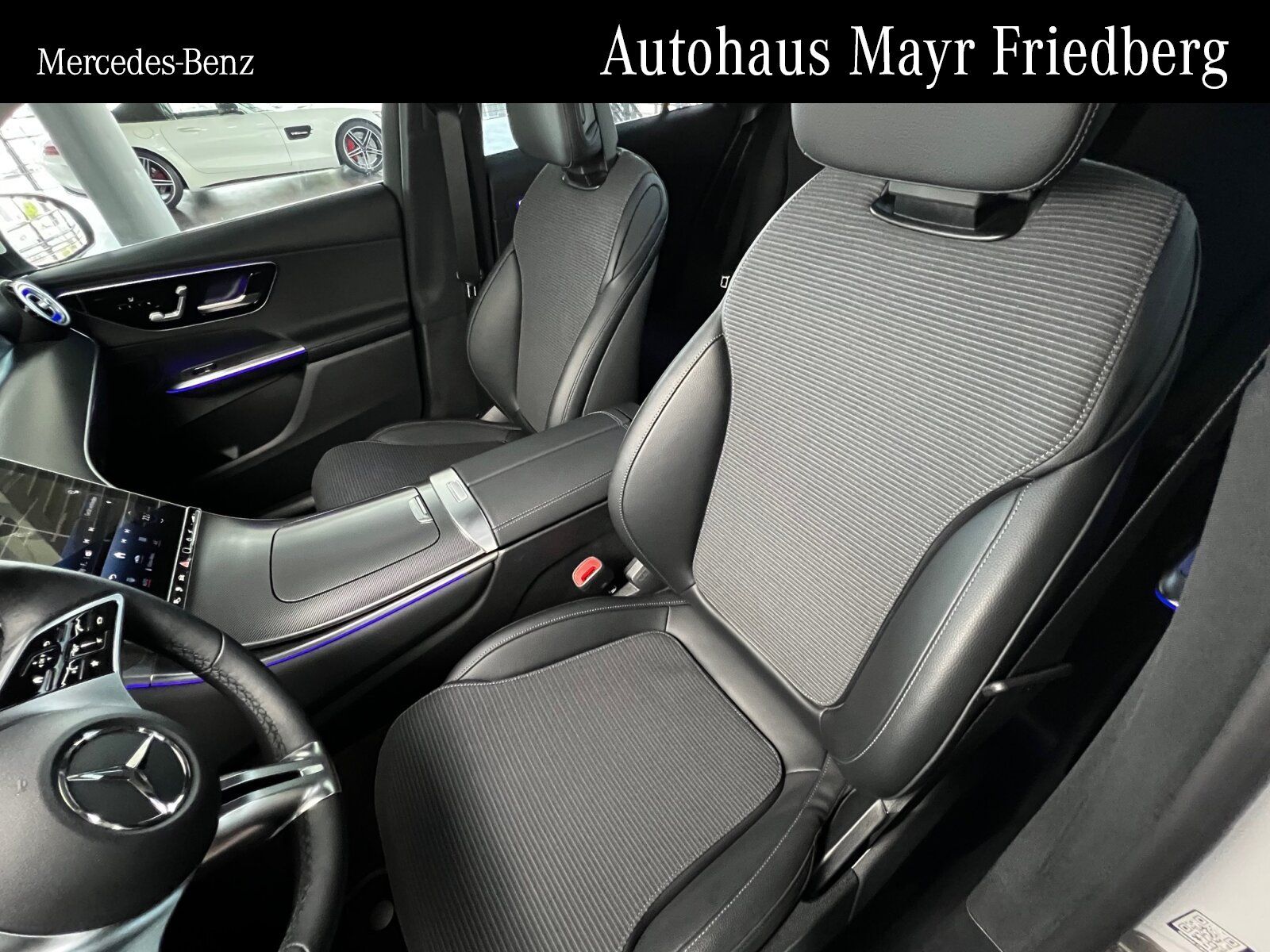 Mercedes-Benz GLC 300 e 4M AHK+PANODACH+AVANTGARDE ADVANCEDLED