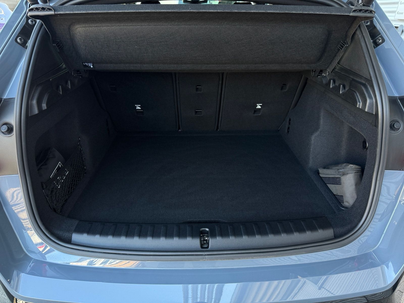 BMW X1 xDrive 23i M Sport - Samsaru's Car Outlet