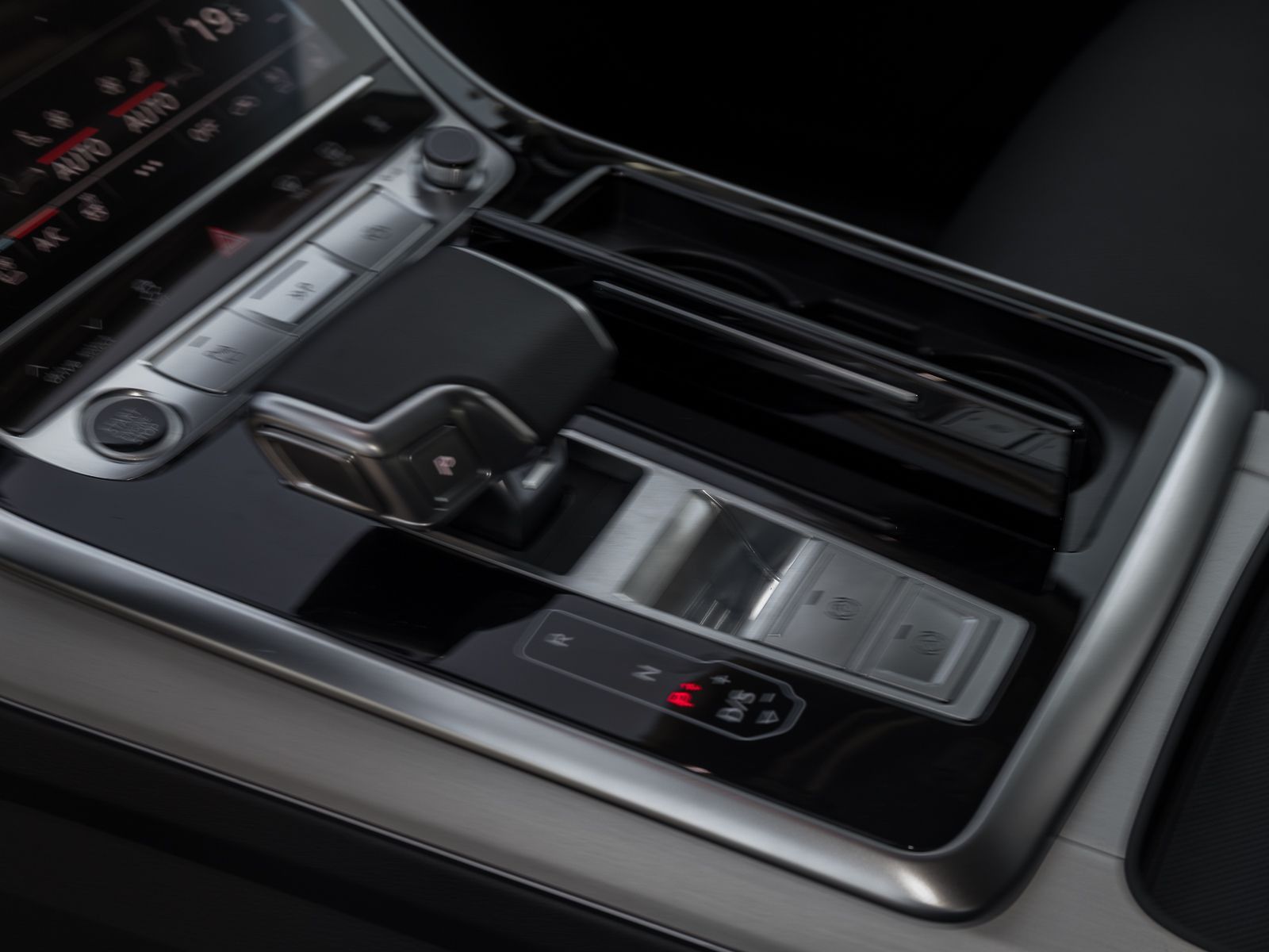 Audi Q7 45 TDI Q S LINE UPE115 7-SITZE MASSAGE ST.HEI