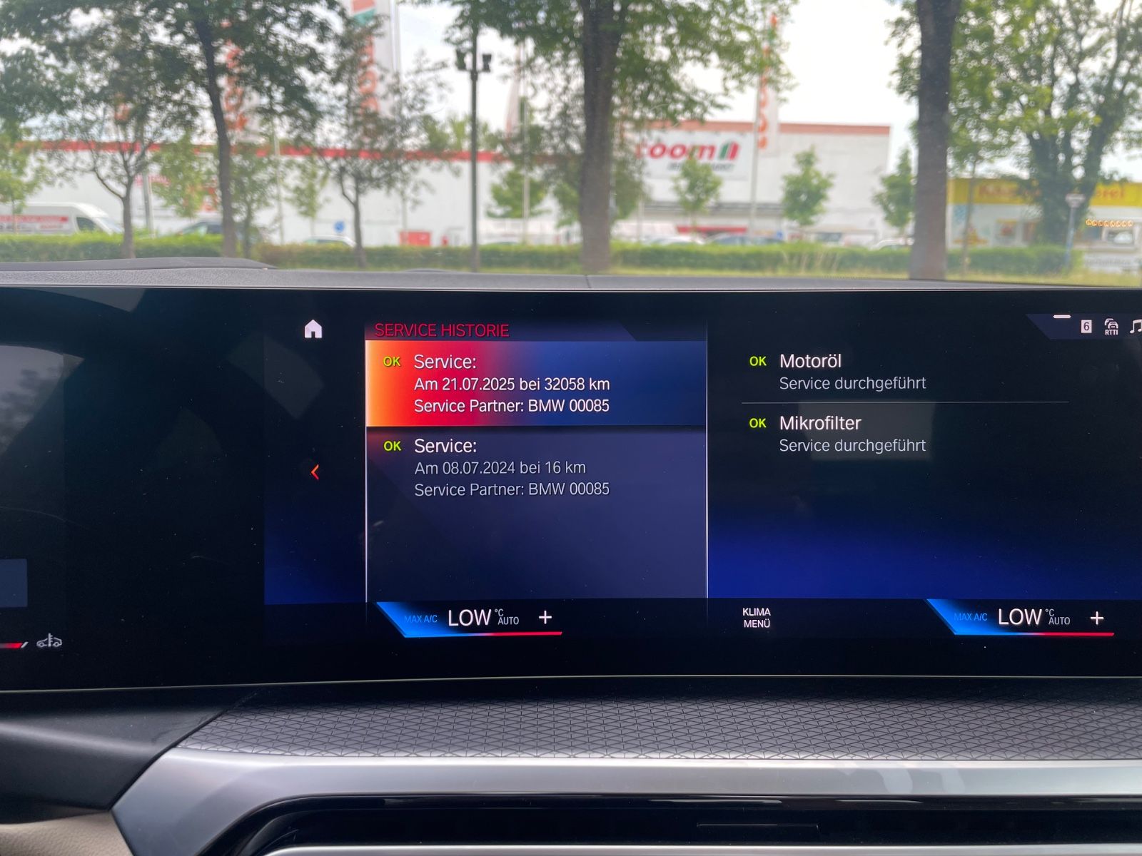 BMW 330 i xDri*MSport* Sit-Memory*Glass-Dach*Comfort