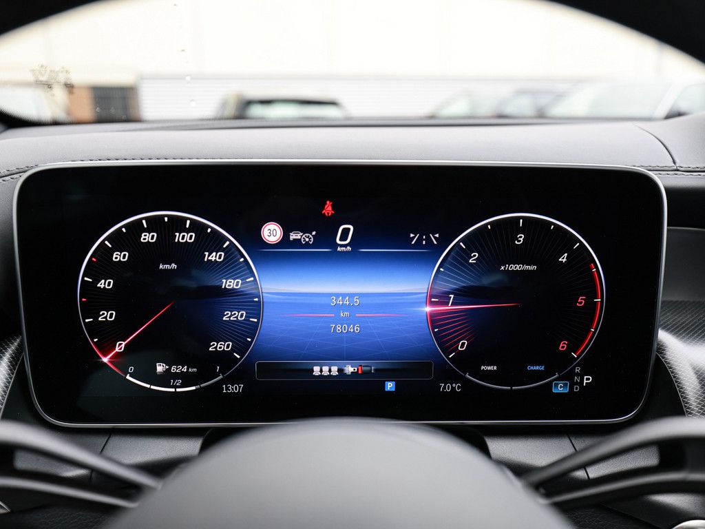 Mercedes-Benz GLC 220 d 4M AMG Sport Advanced+ AHK Abstandstem