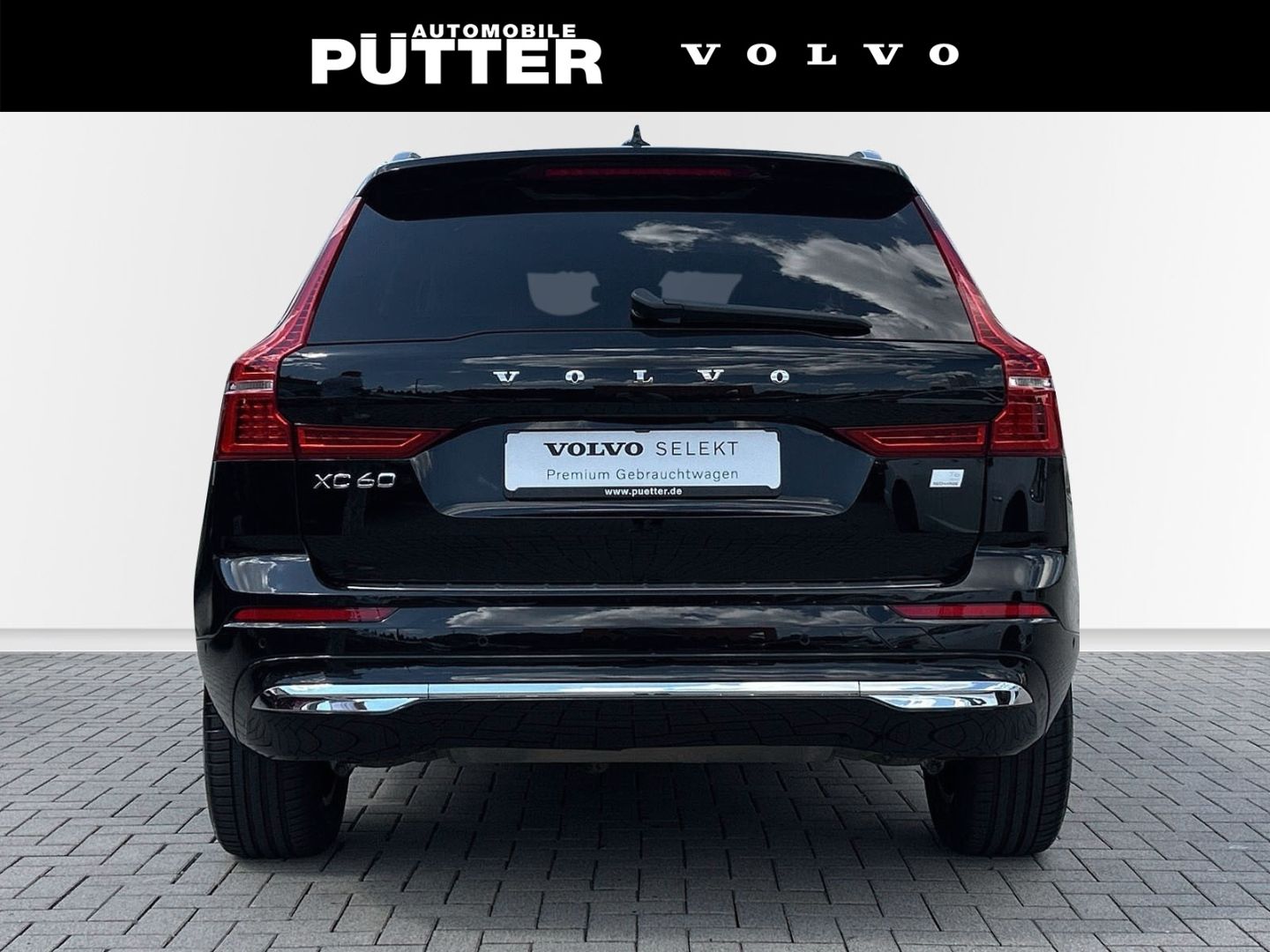 Volvo XC60 Recharge T6 AWD Inscription - Samsaru's Car Outlet