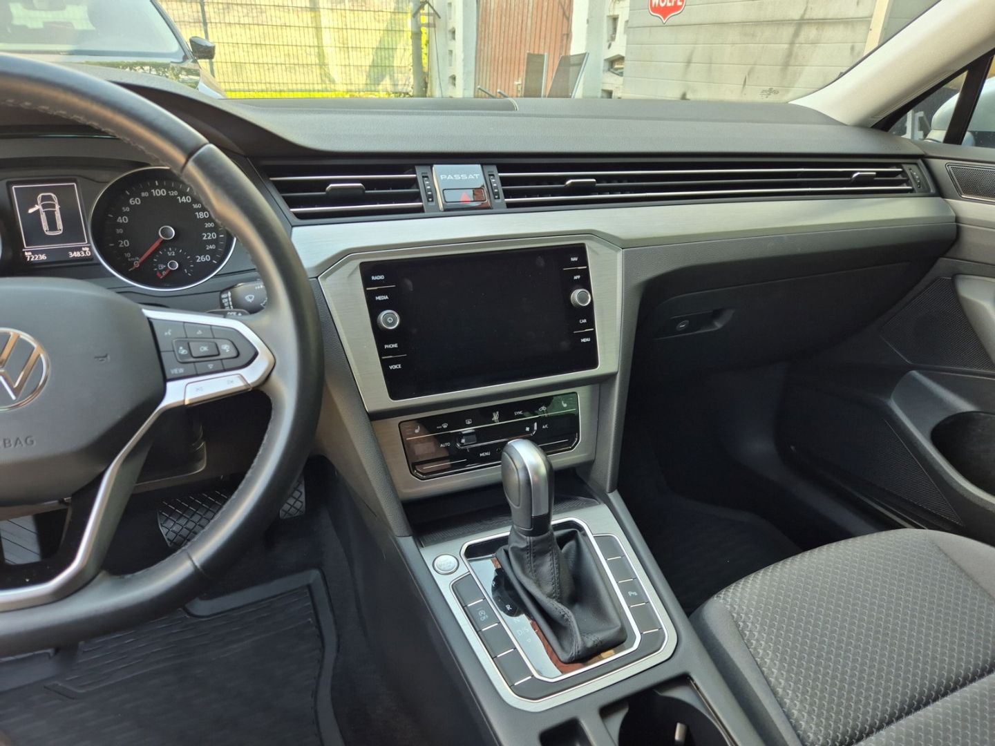 Volkswagen Passat Variant Conceptline 2.0 TDI - Samsaru's Car Outlet
