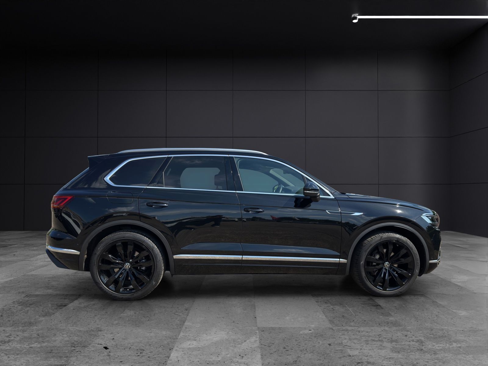 Volkswagen Touareg Elegance TDI 4M - Samsaru's Car Outlet