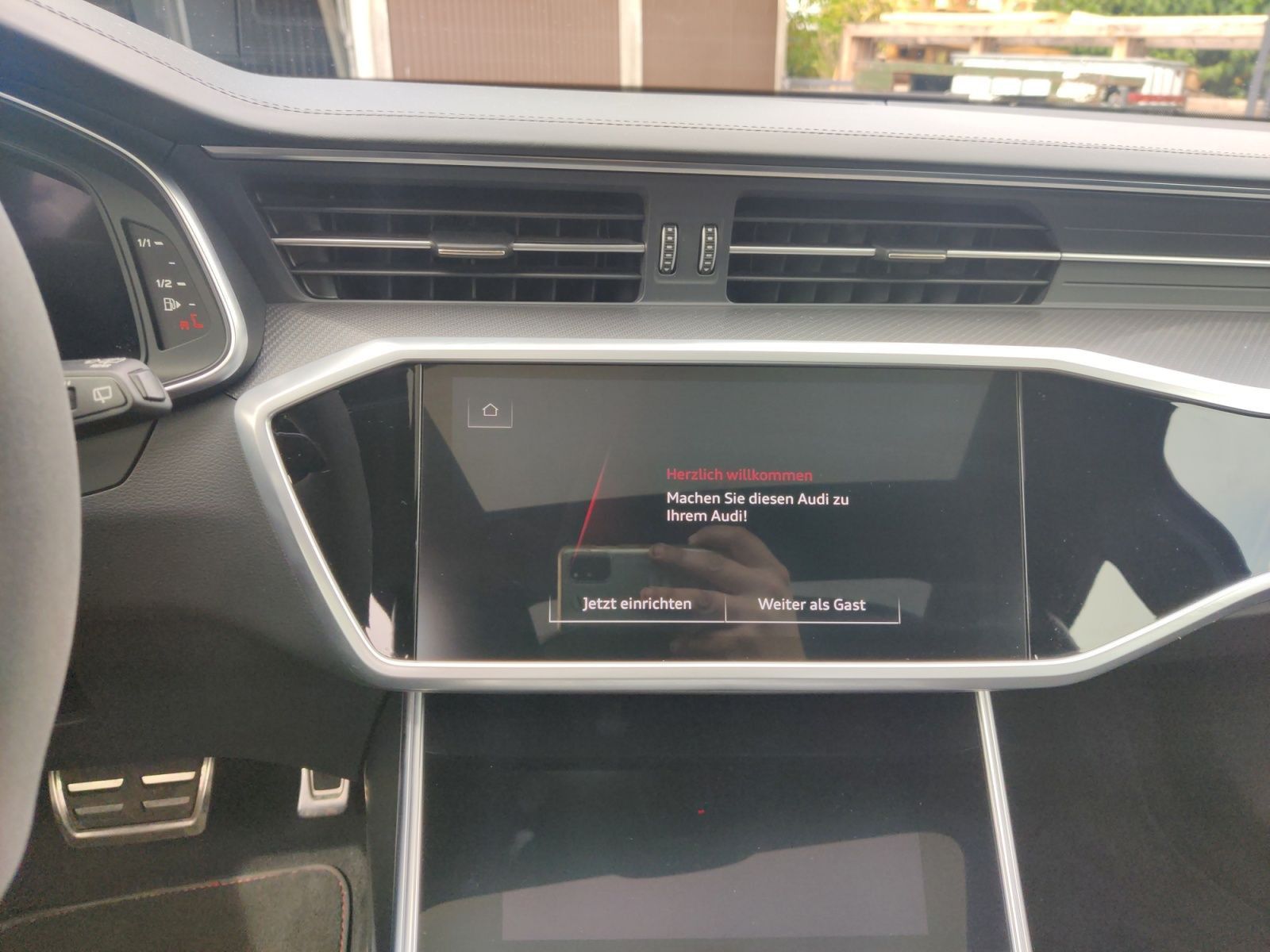 Audi RS6 Avant 4.0 TFSI LED AHK HUD NAVI PANO STHZ