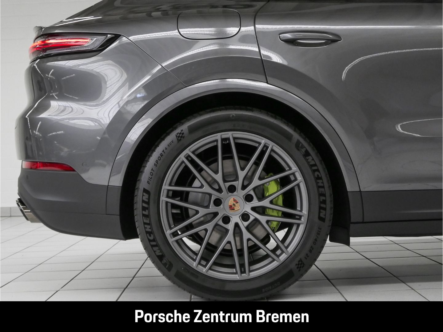 Porsche Cayenne S E-Hybrid Coupe AHK PDLS+ HuD Sportsitz