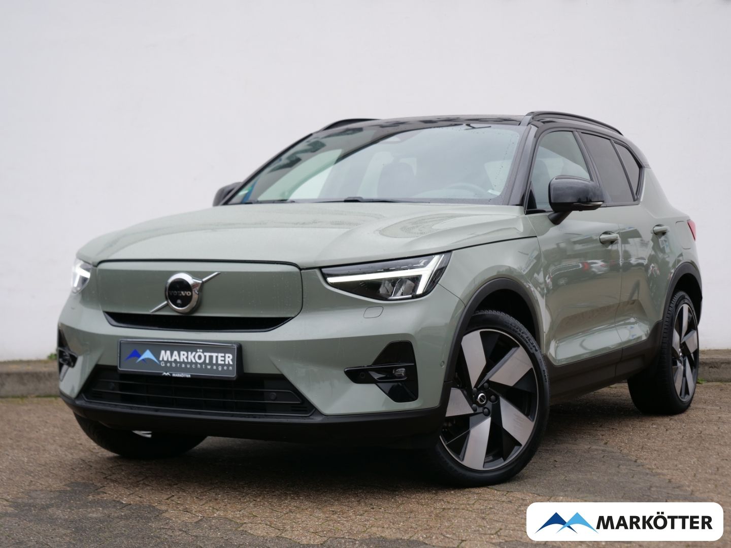 Volvo XC40 Recharge Single Motor STHZ/AHK/Wärmepumpe