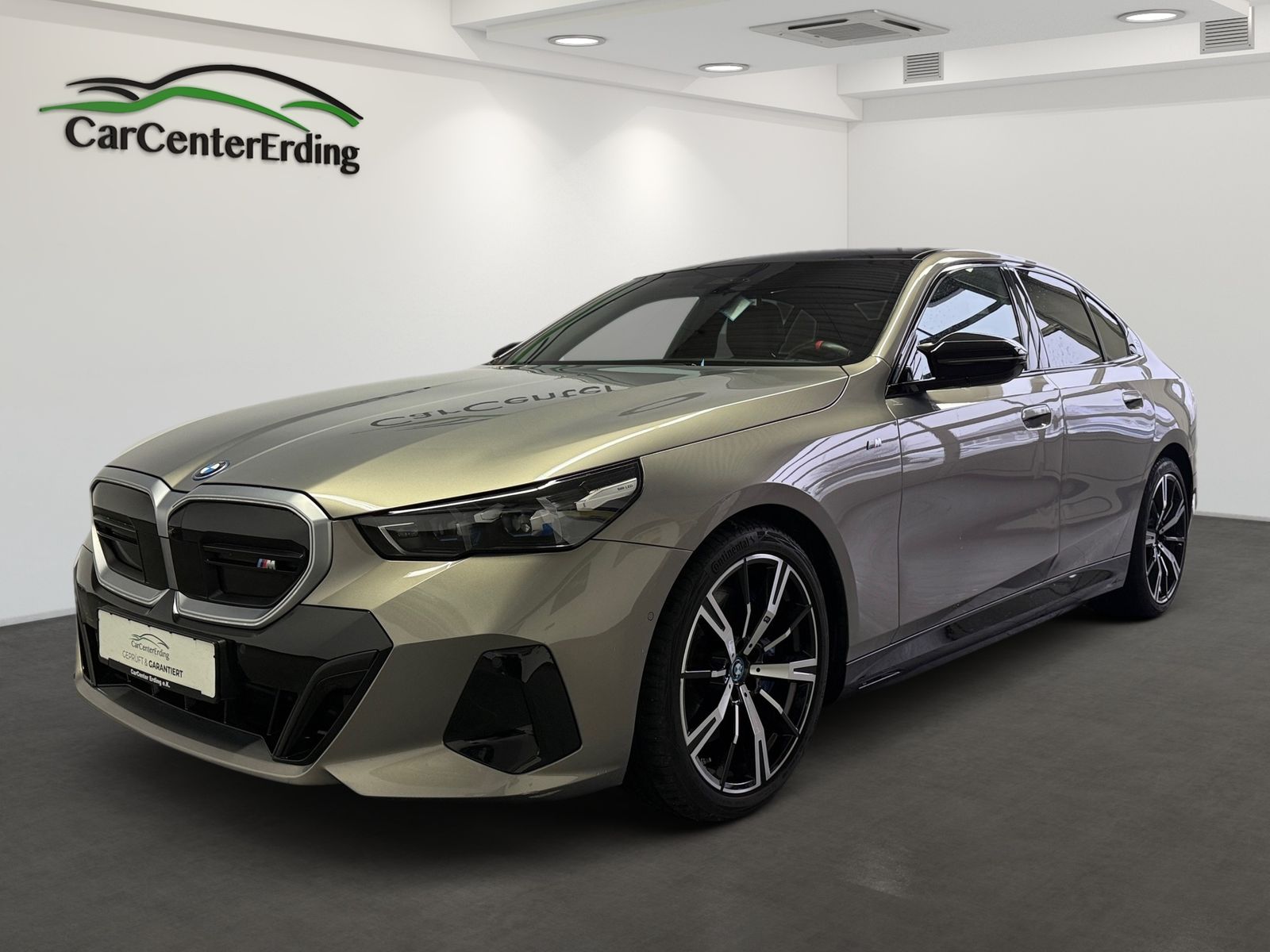 BMW i5Lim.M60xDrive*a.LED*Navi*ACC*360*Pano*AHK*H&K*