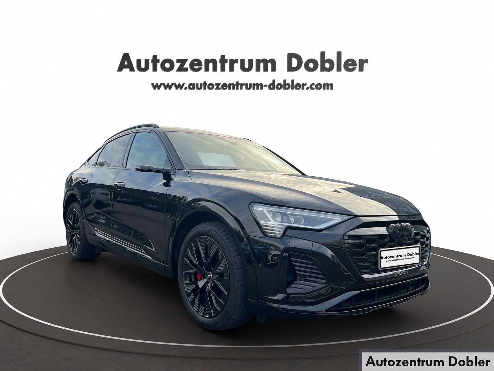 Audi Q8 Sportback e-tron S line 55 AHK Glasdach Navi