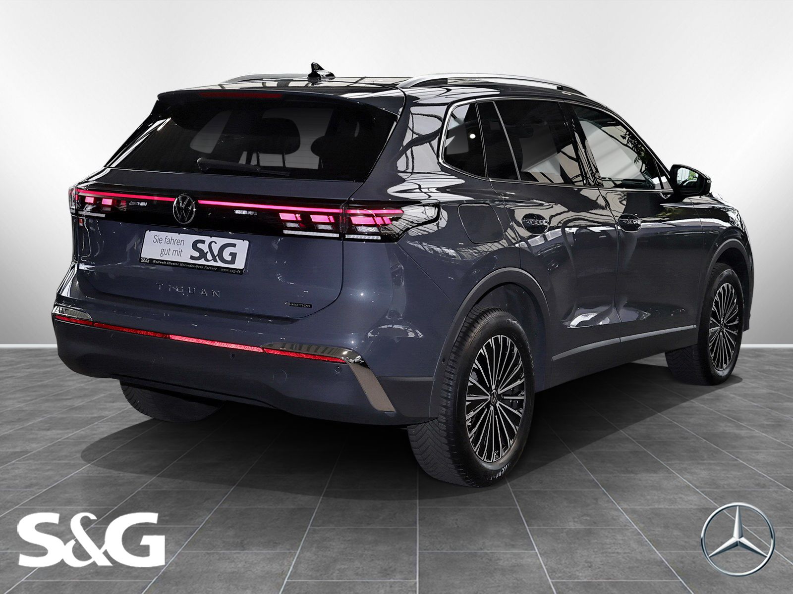 Volkswagen Tiguan AHK+ACC+KAMERA+TOTWINKEL+CARPLAY+LED+18"