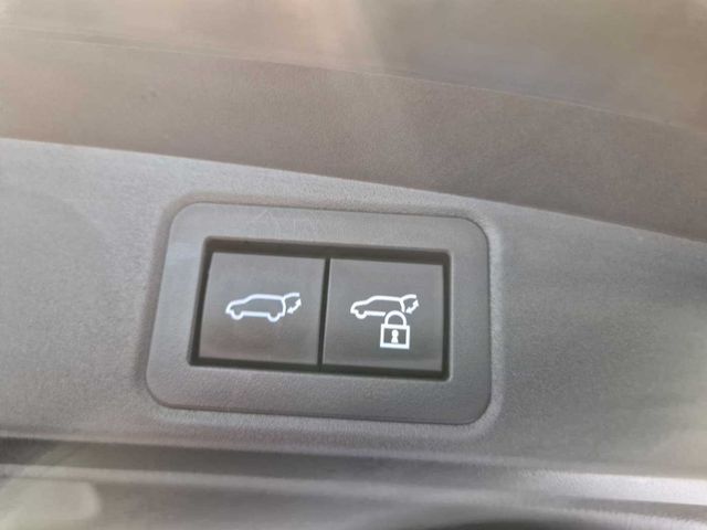 Toyota Corolla Touring Sports Hybrid 2.0 Team D AHK Nav