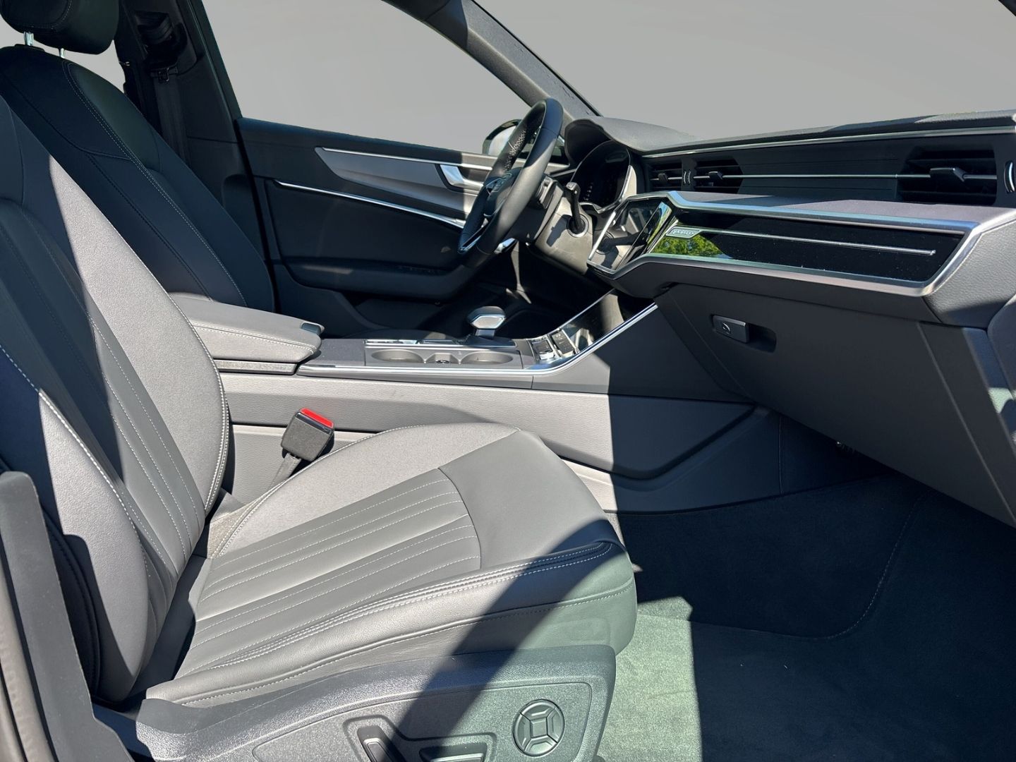 Audi A6 Avant 40 TDI advanced - Samsaru's Car Outlet