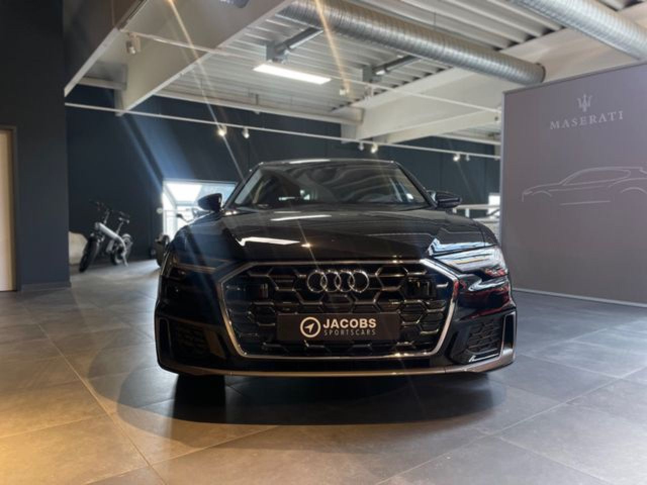 Audi A6 40 TDI quattro S line - Samsaru's Car Outlet
