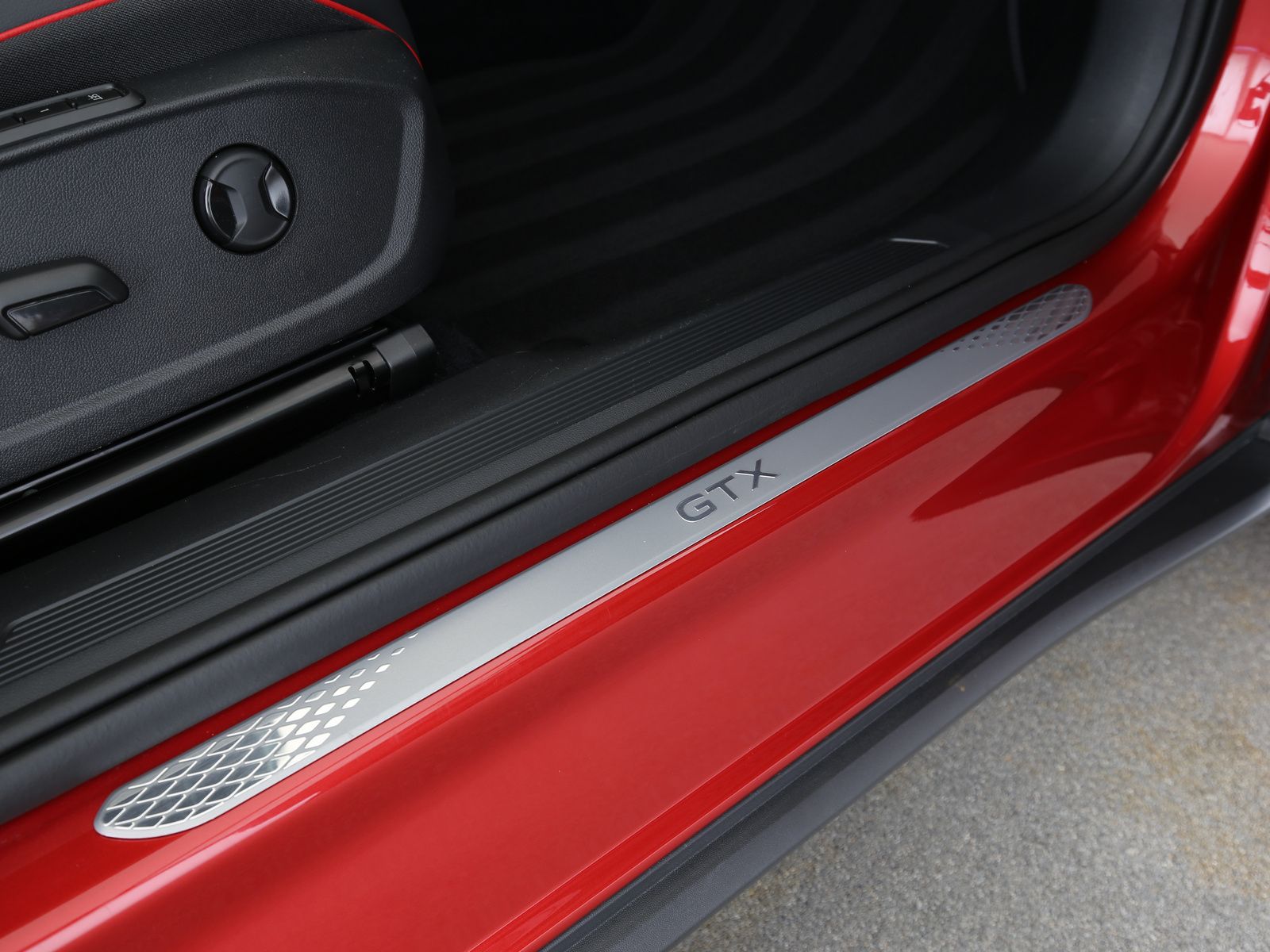 Volkswagen ID.4 GTX 299PS 4M Navi AHK Pano.dach RFK AreaVie