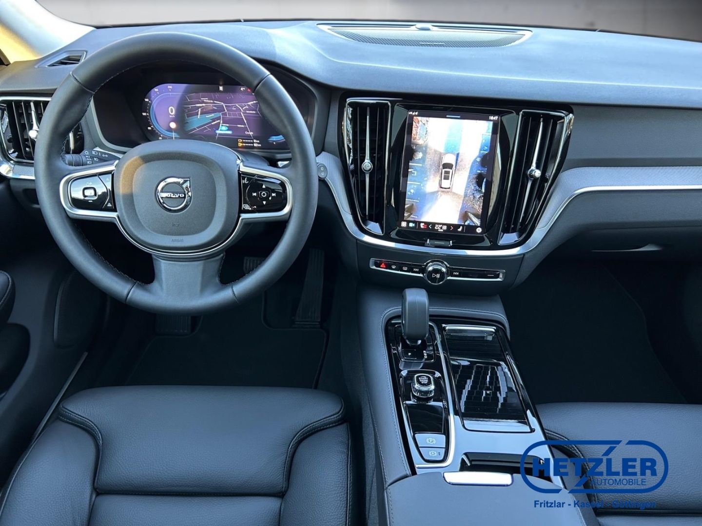 Volvo V60 Kombi Plus Dark Recharge Plug-In Hybrid AWD