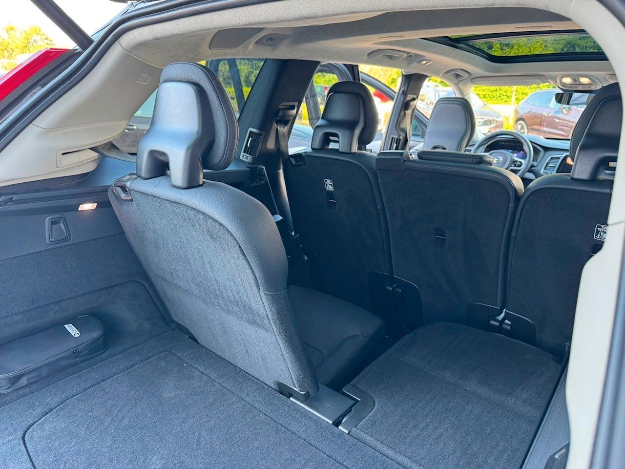 Volvo XC90 B5 D AWD ULTIMATE BRIGHT-360-AHK-Pano-Sthzg