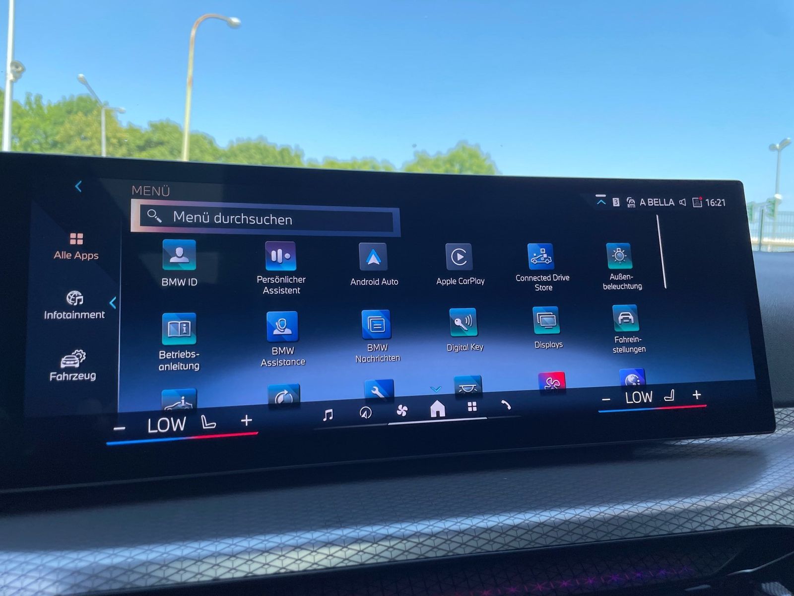 BMW 320d Touring M Sport || Pano Head-Up HiFi 360°