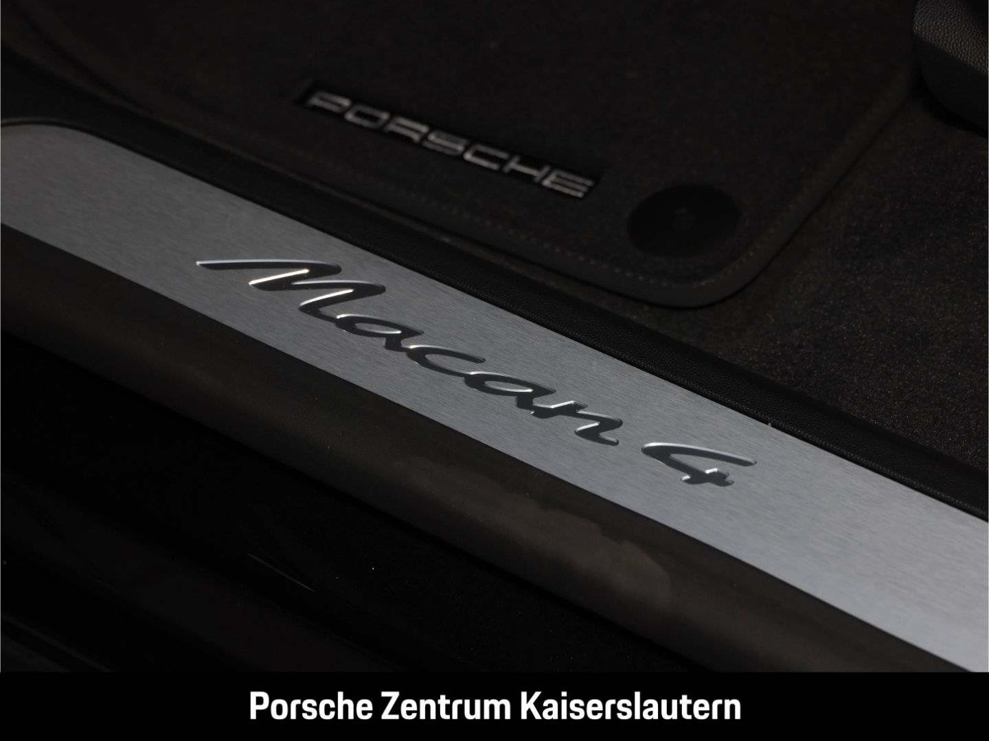 Porsche Macan 4 BOSE Luftfederung Rückfahrkamera LED