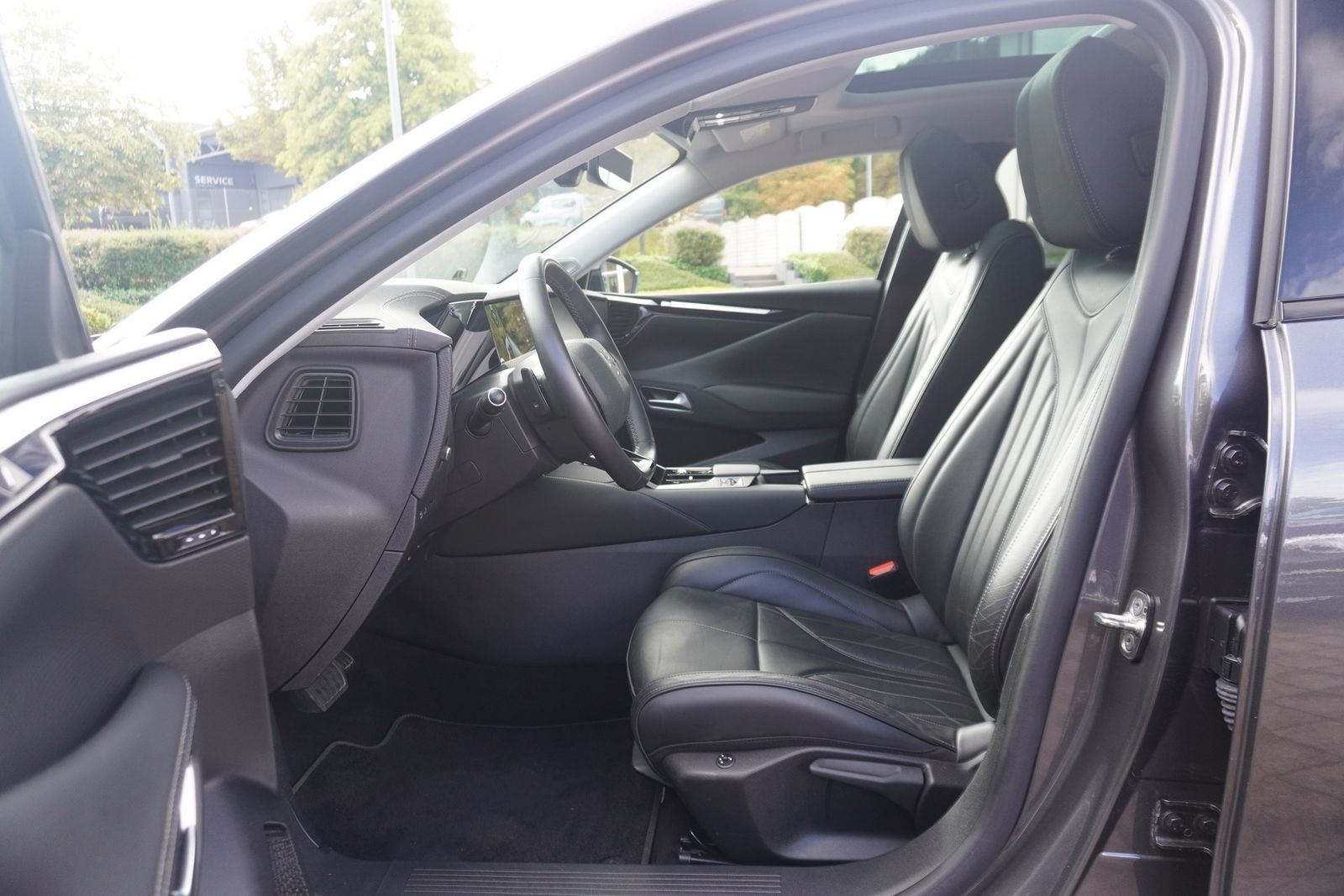 DS Automobiles DS4 PureTech130 Aut. Matrix ACC Navi 360° Pano