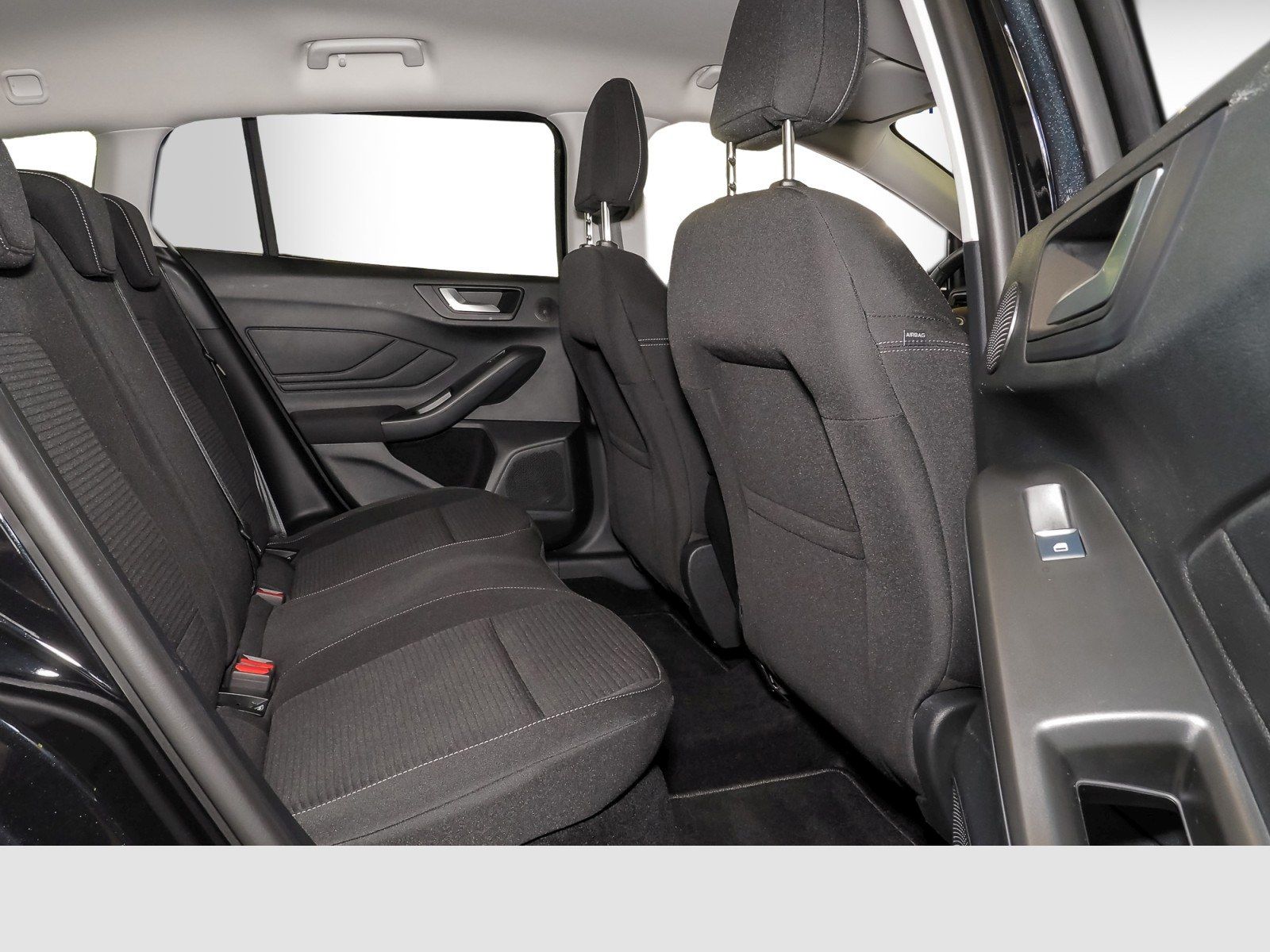 Ford Focus Turnier 1.5 EcoBlue Aut. Titanium-Audio Na