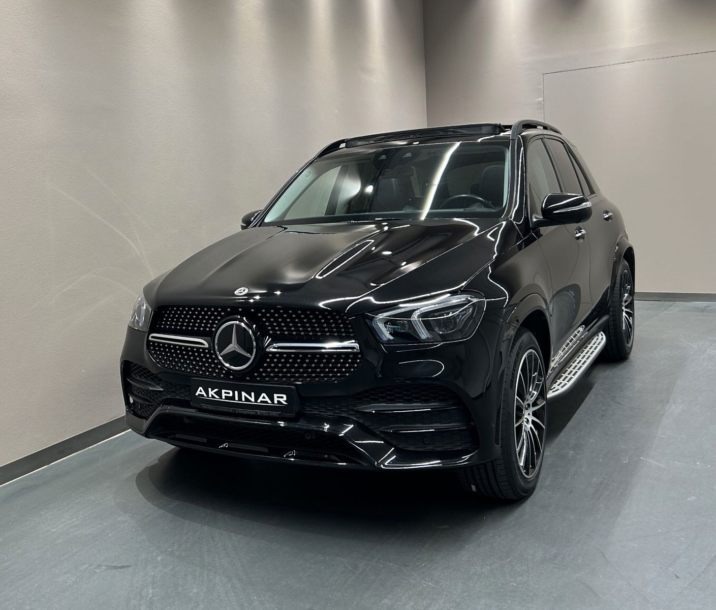 Mercedes-Benz GLE400 d 4M *AMG*NIGHT*PANO*STANDHZ*AHK*H-U*360*
