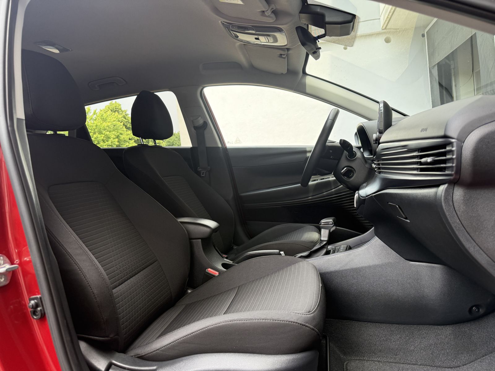 Hyundai i20 Edition 30 Mild-Hybrid - Samsaru's Car Outlet