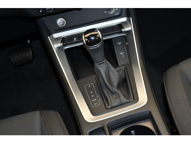 Audi Q3 40 TFSI quattro S tronic - Samsaru's Car Outlet