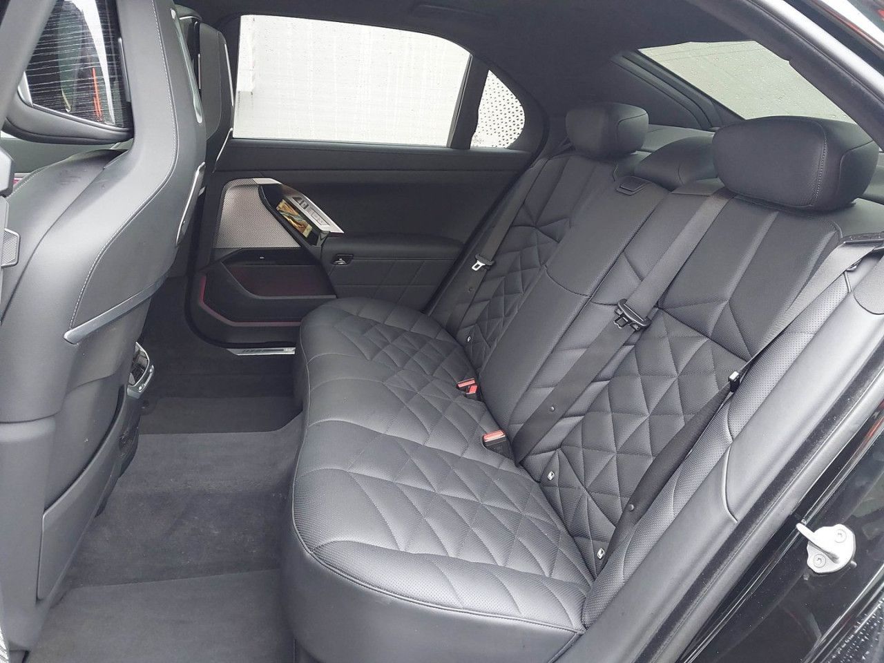 BMW 740d xdr M Sport StHz,Sky,DAPro,PAPro,HUD,Iconic
