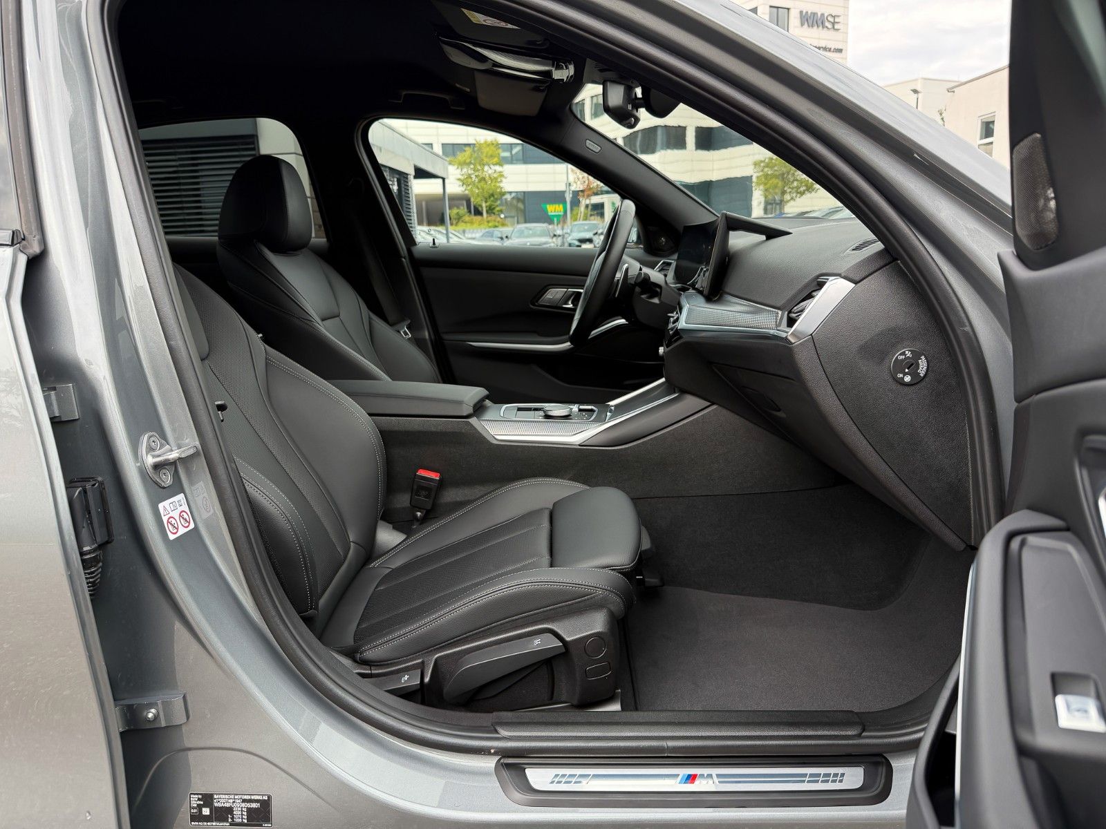 BMW 320d xD M Sport 19" ACC HuD 360° Ambiente StHzg