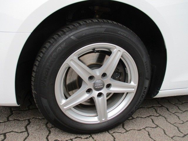 Audi A4 30 TDI S-tronic Avant - Samsaru's Car Outlet