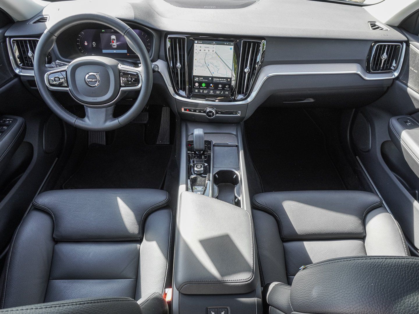 Volvo V60 Cross Country B4 D AWD Plus Bright PANO AHK