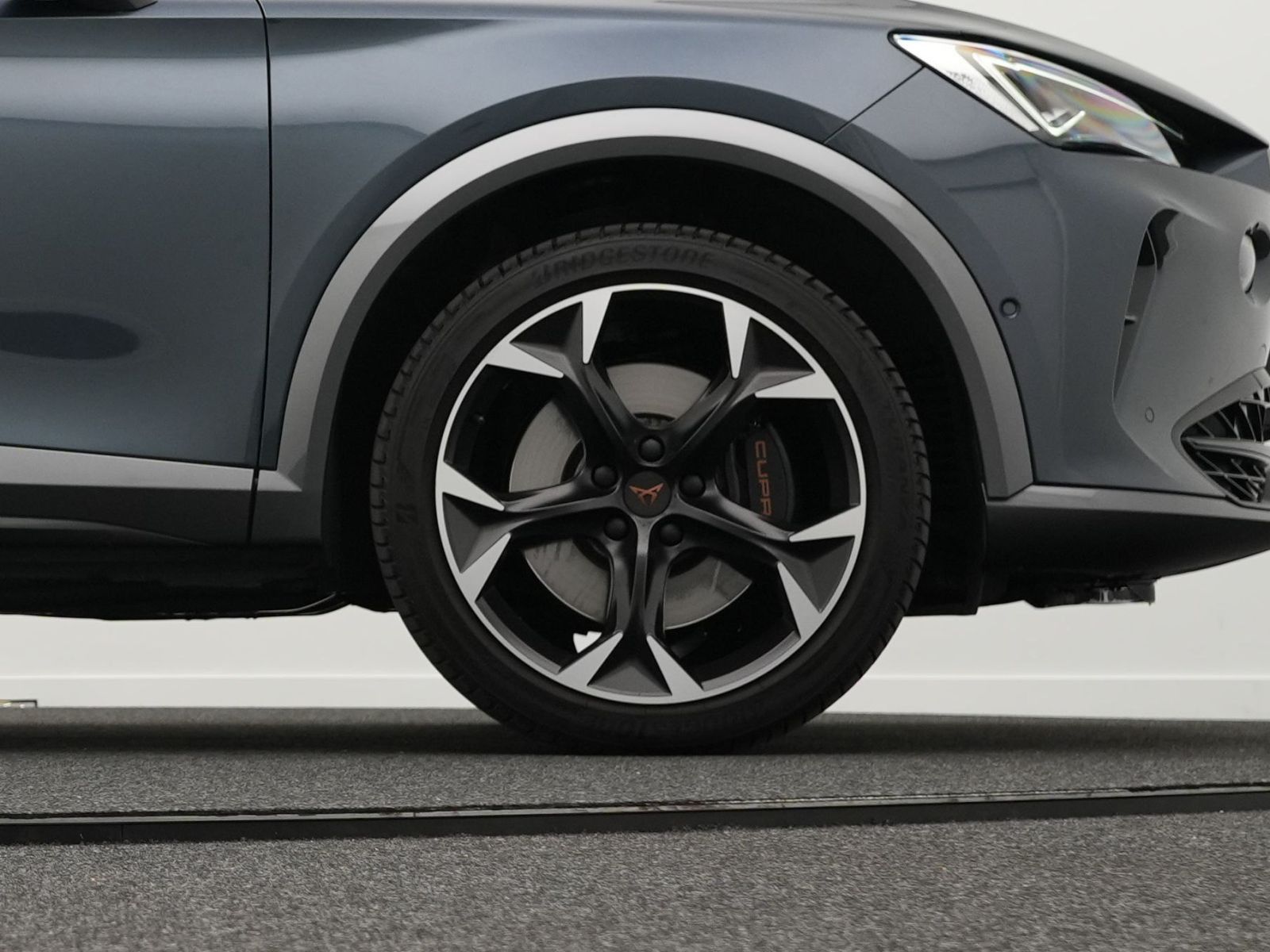 Cupra Formentor VZ 2.0 TSI 4Drive DSG *ACC*AHK*PANO*19