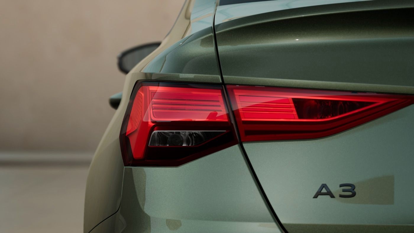 Audi A3 Limousine 30 TFSI advanced - Samsaru's Car Outlet