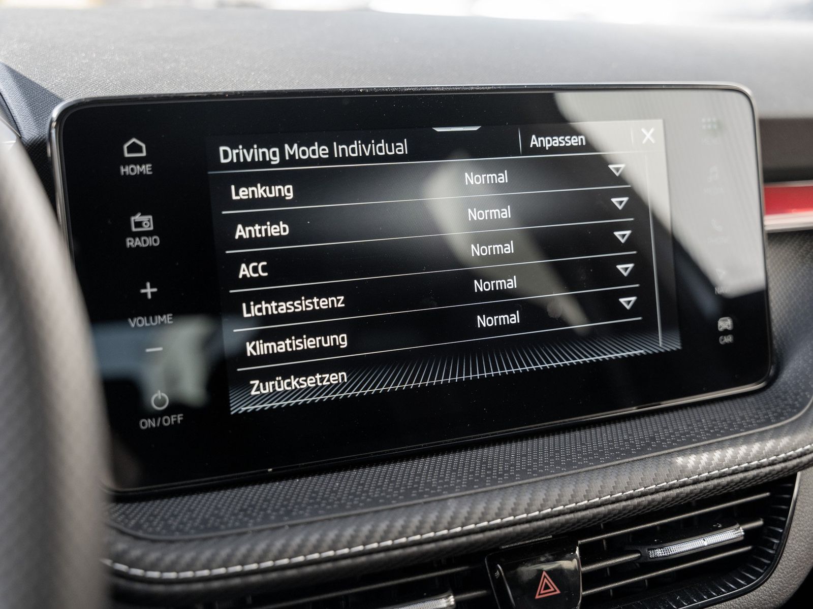 Skoda FABIA MONTE CARLO 1.5 TSI DSG Kam. Navi Virtual