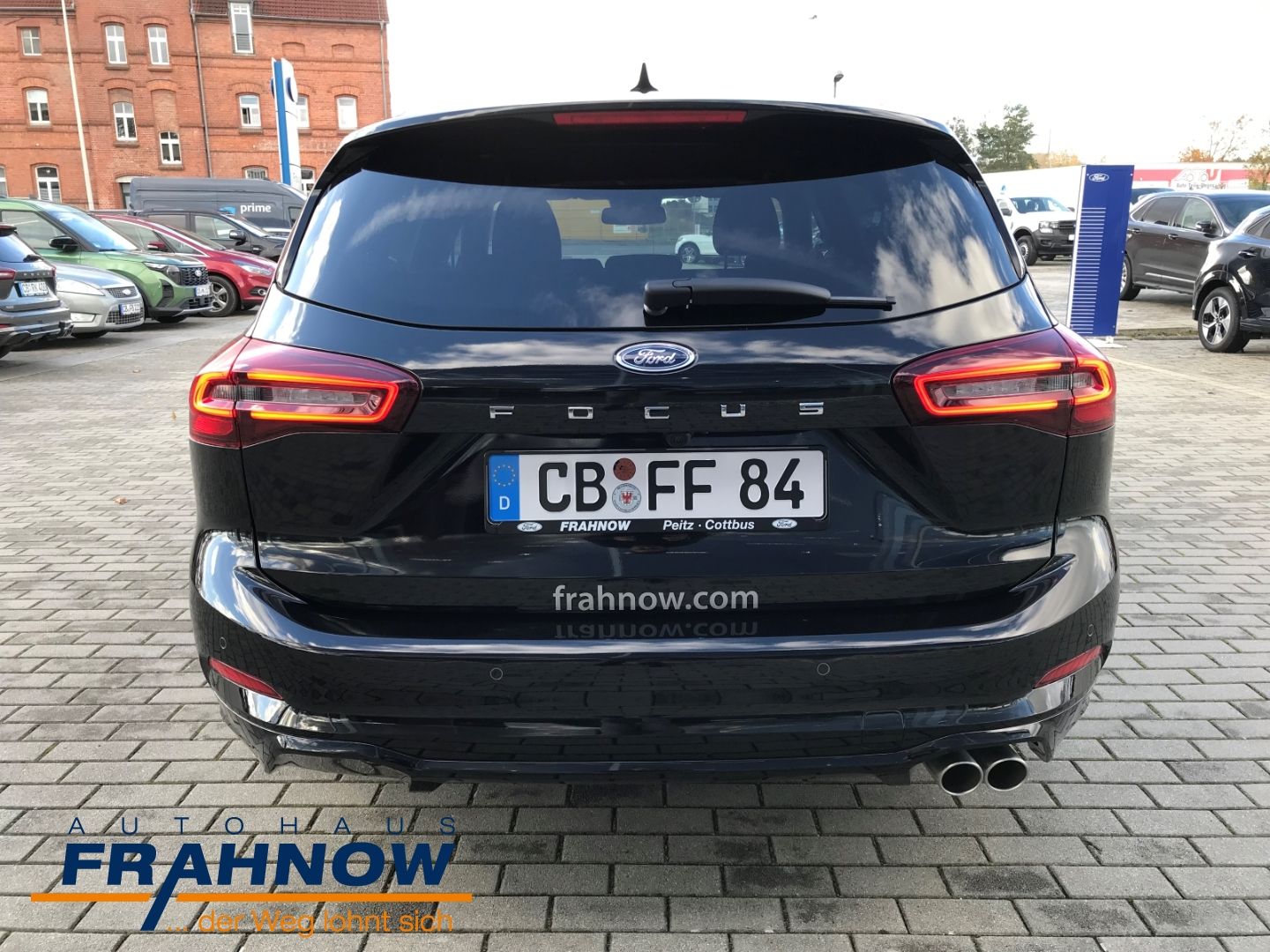 Ford Focus Turnier 1.0L ST-LINE X MATRIX-LED AHK B&O