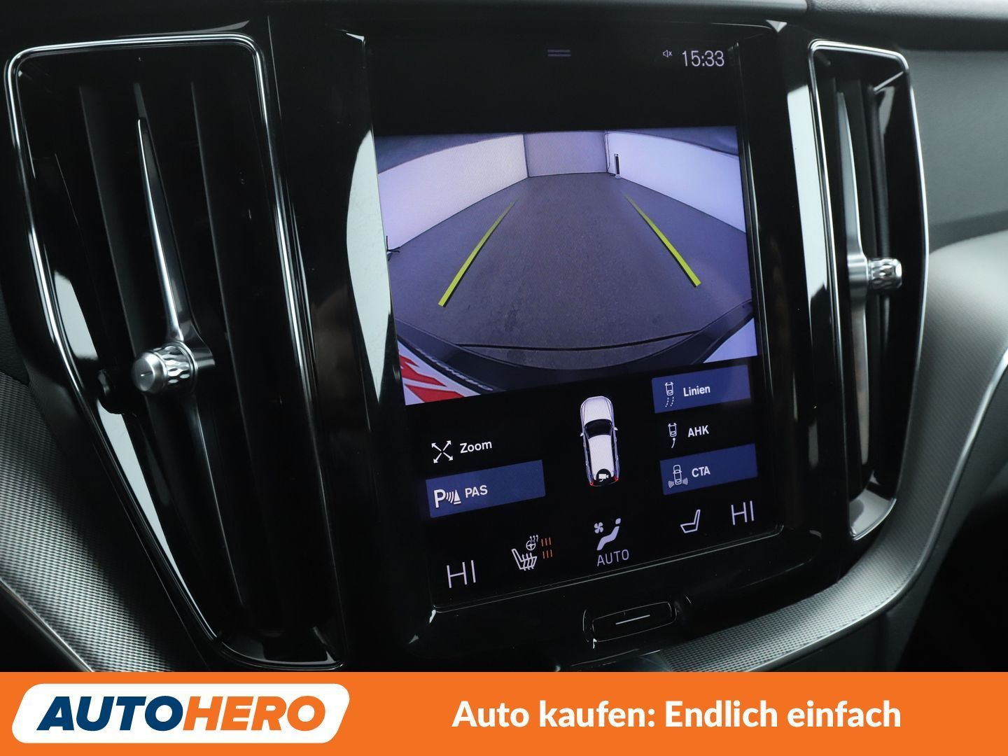 Volvo XC60 2.0 B5 Diesel R-Design AWD Aut.*NAVI*HK*ACC