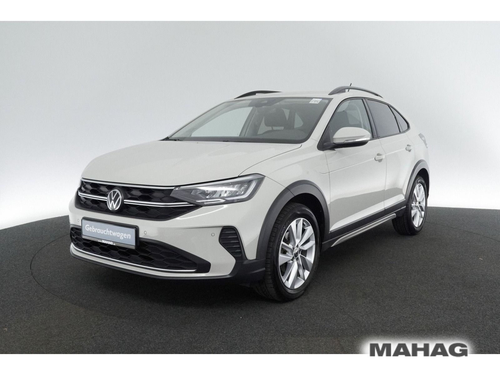 Volkswagen Taigo 1.0 TSI LIFE - Samsaru's Car Outlet