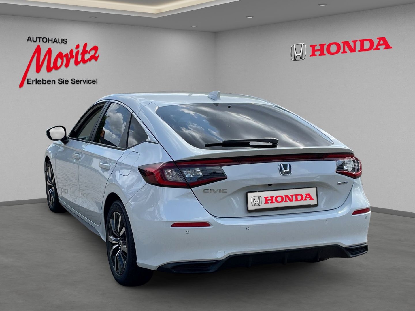 Honda Civic 2.0 e HEV Elegance *MIT WENIG KM!*