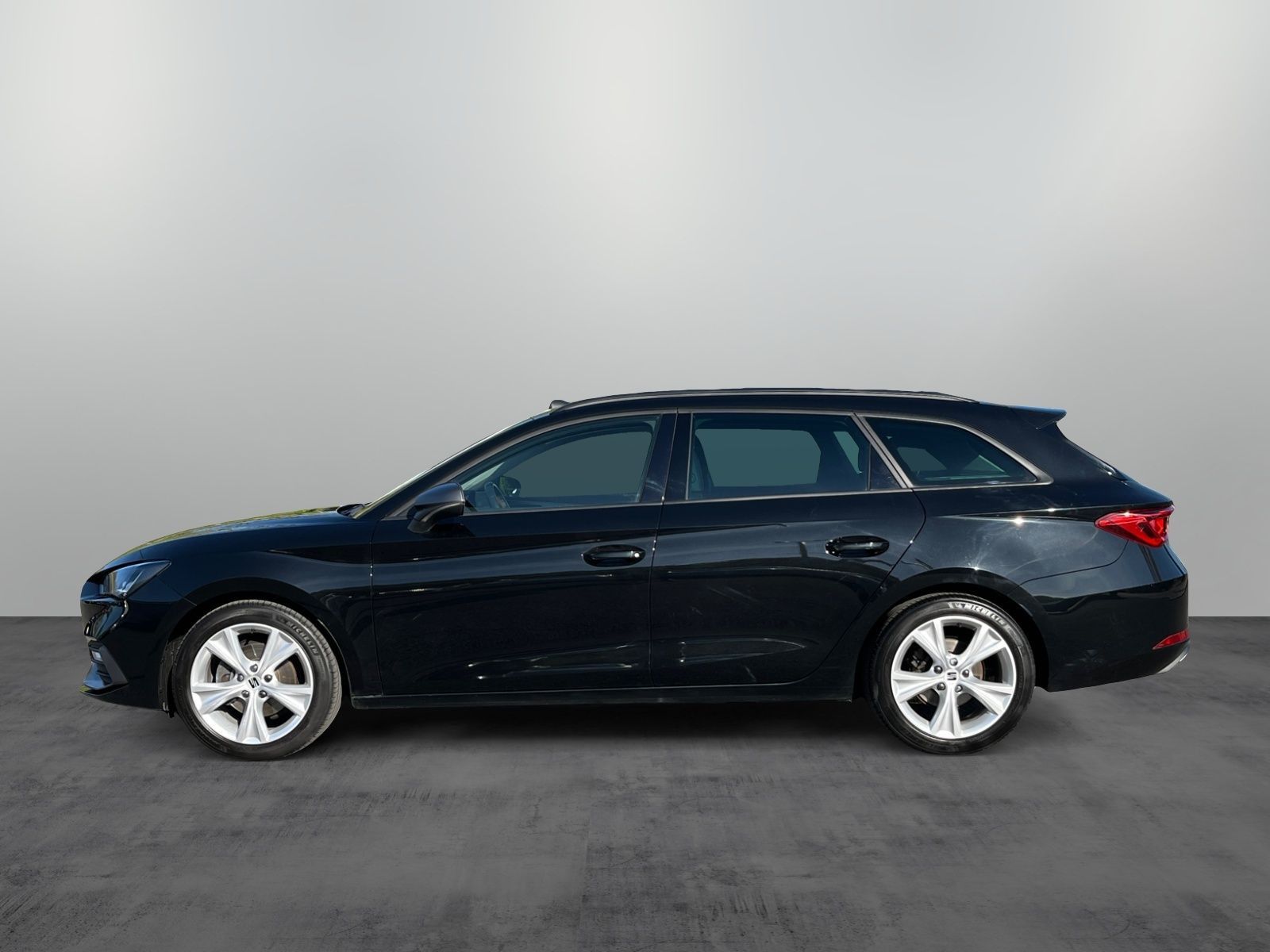 Seat Leon ST FR 1.5 eTSI DSG - Samsaru's Car Outlet