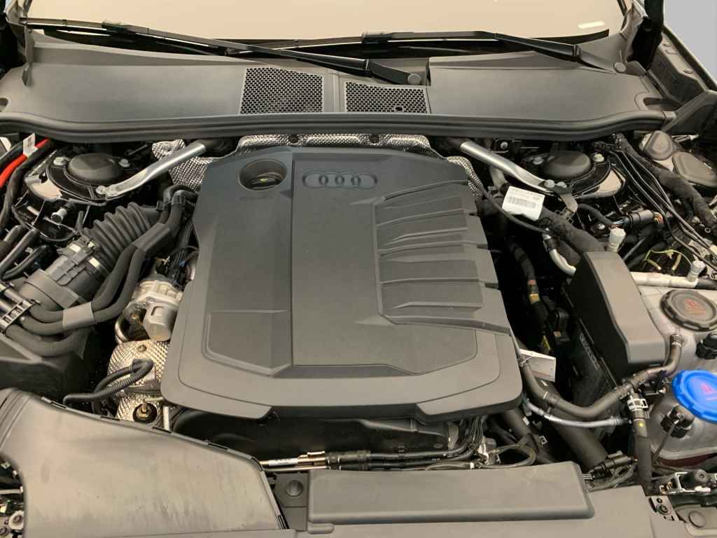 Audi A5 Avant TDI qua S line *AHK*ACC*NAVI*20"*R-CAM*