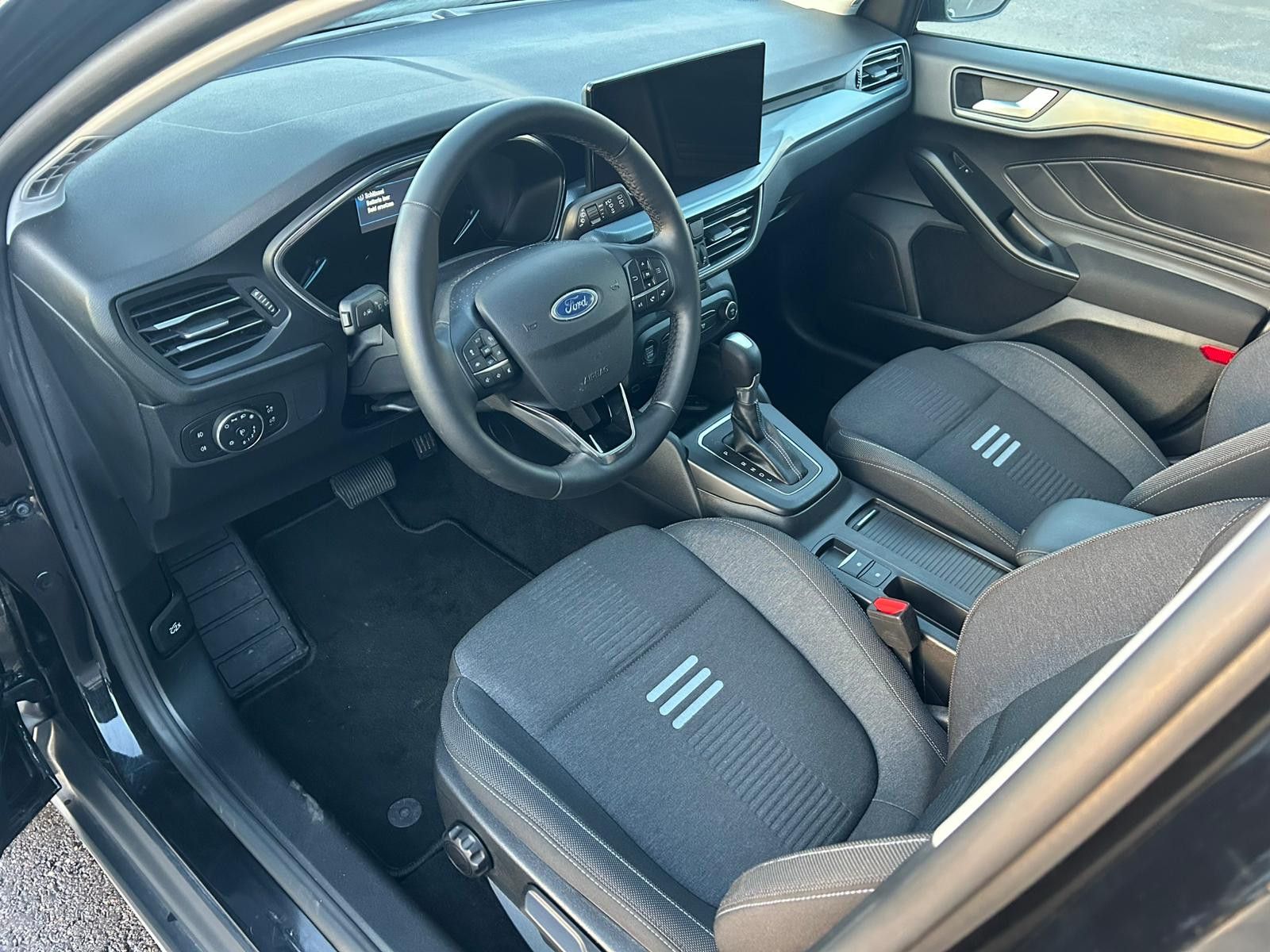 Ford Focus Turnier Active Panorama Mild-Hybrid