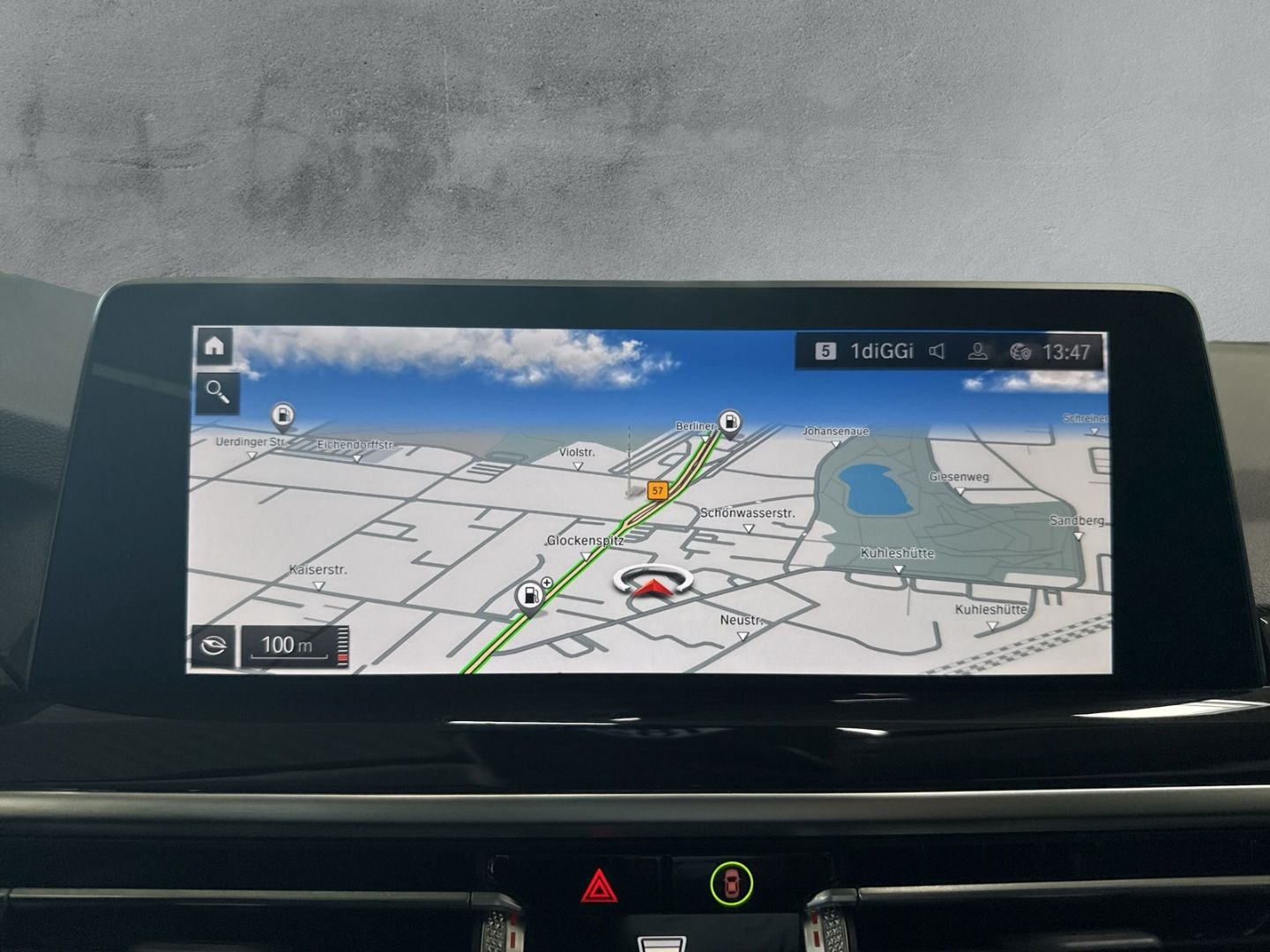 BMW X3 xDRIVE 20d AUTOMATIK LC PLUS - Samsaru's Car Outlet