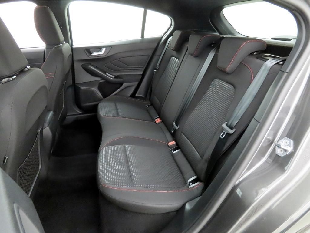 Ford Focus 1.0 M-Hybrid Aut. ST-Line iACC+Kam+LED+SHZ