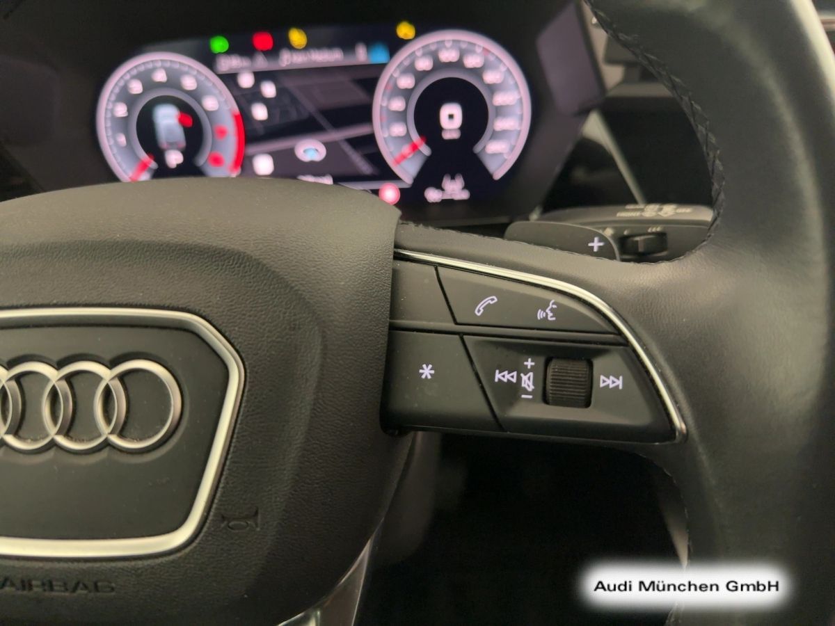 Audi A3 Sportback 35 TFSI S-tronic S line AHK ACC Vir