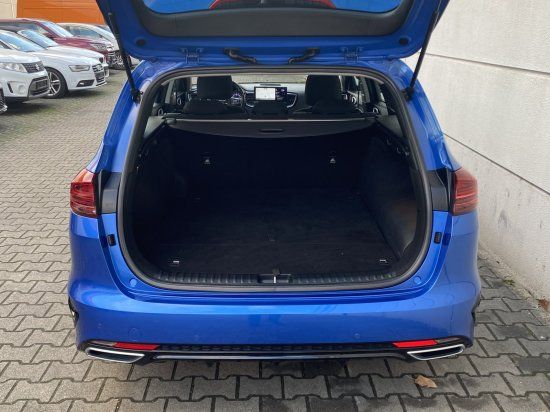 Kia Ceed Sportswagon 1.6 GDI DCT Plug-in Hybrid - Samsaru's Car Outlet