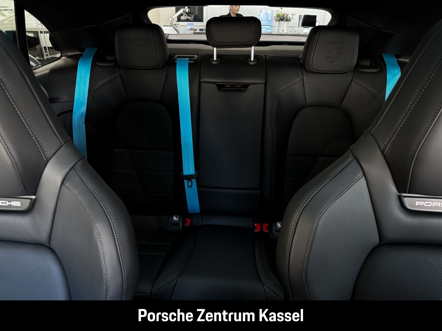 Porsche Macan Electric 4S