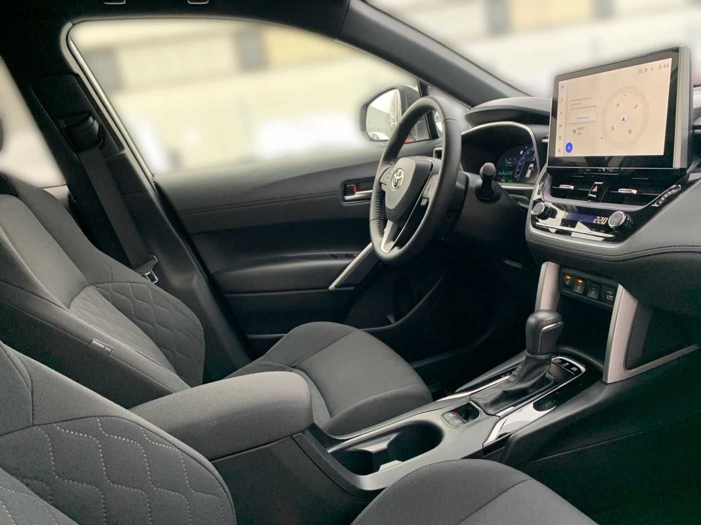 Toyota Corolla Cross Hybrid 2.0 VVT-i Team D KAMERA