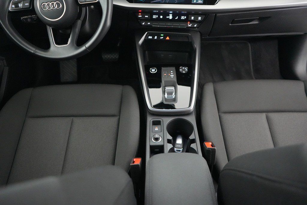 Audi A3 Sportb. 40 TFSIe S tronic advanced Navi