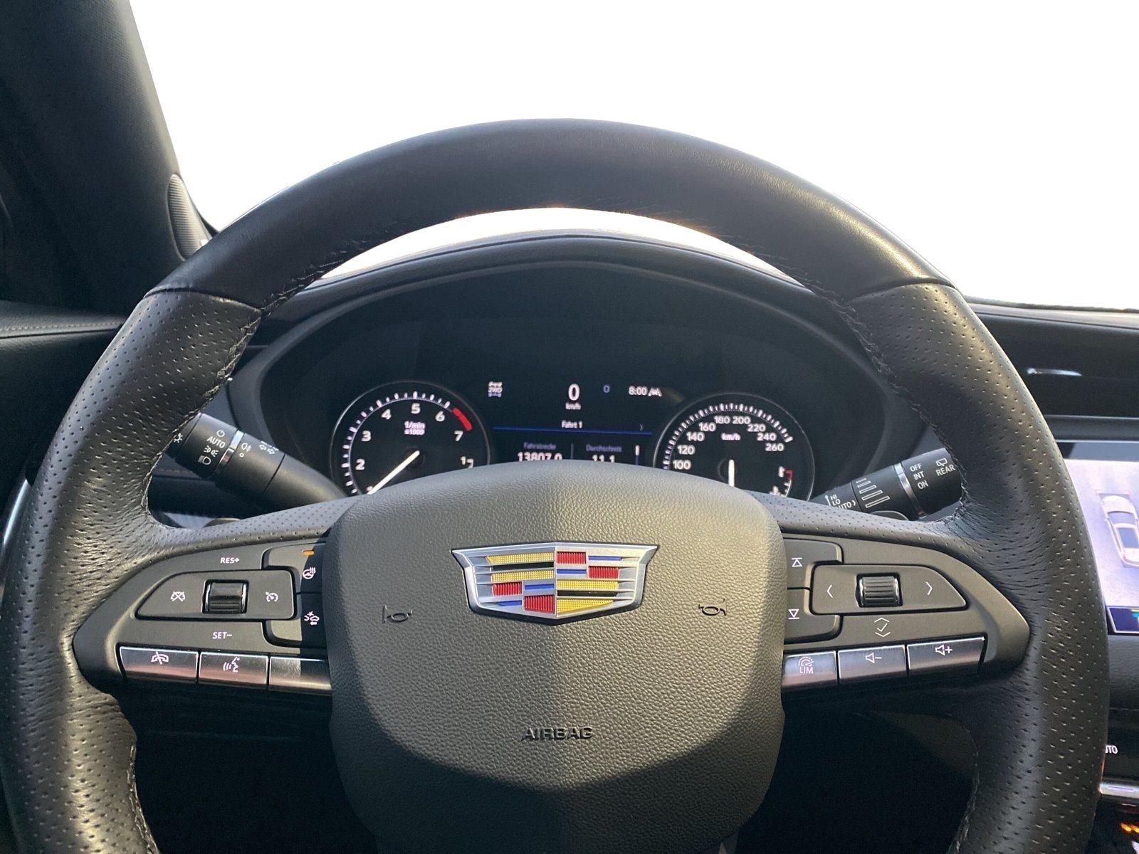 Cadillac XT4 2.0 T Sport AWD *Vollausstattung*